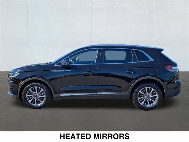 Certified 2023 Lincoln Nautilus AWD image 2