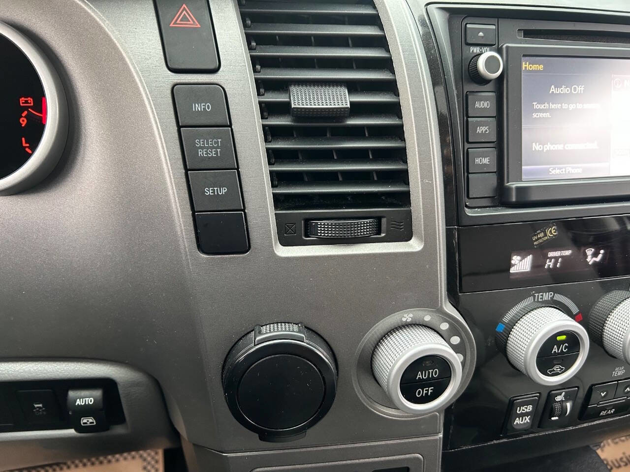 Used 2014 Toyota Sequoia SR5 image 23