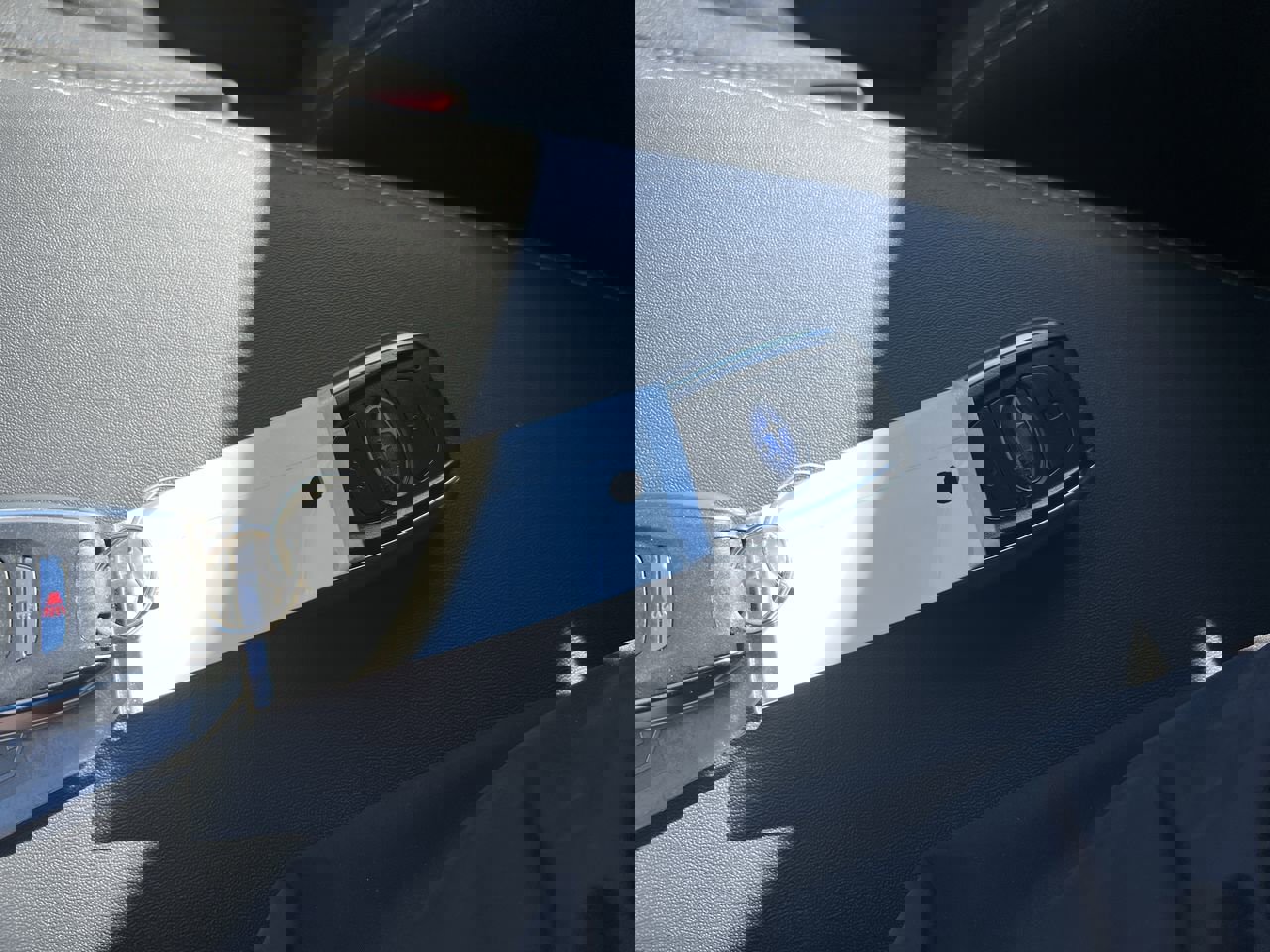 Used 2024 Subaru Ascent Premium w/ Convenience Package image 38