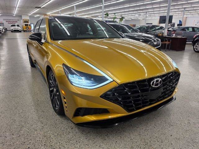 Used 2020 Hyundai Sonata SEL Plus w/ Tech Package FWD image 4
