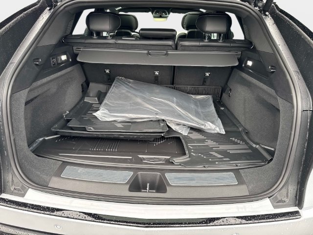 New 2026 Cadillac Lyriq V w/ LPO, Floor Liner Package AWD/4WD image 5