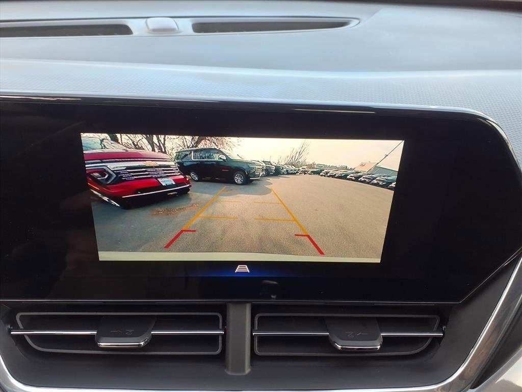 Used 2024 Chevrolet Trax ACTIV w/ Sunroof Package image 27