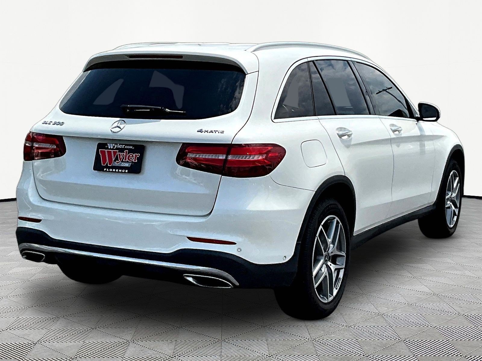 Used 2018 Mercedes-Benz GLC 300 4MATIC image 6