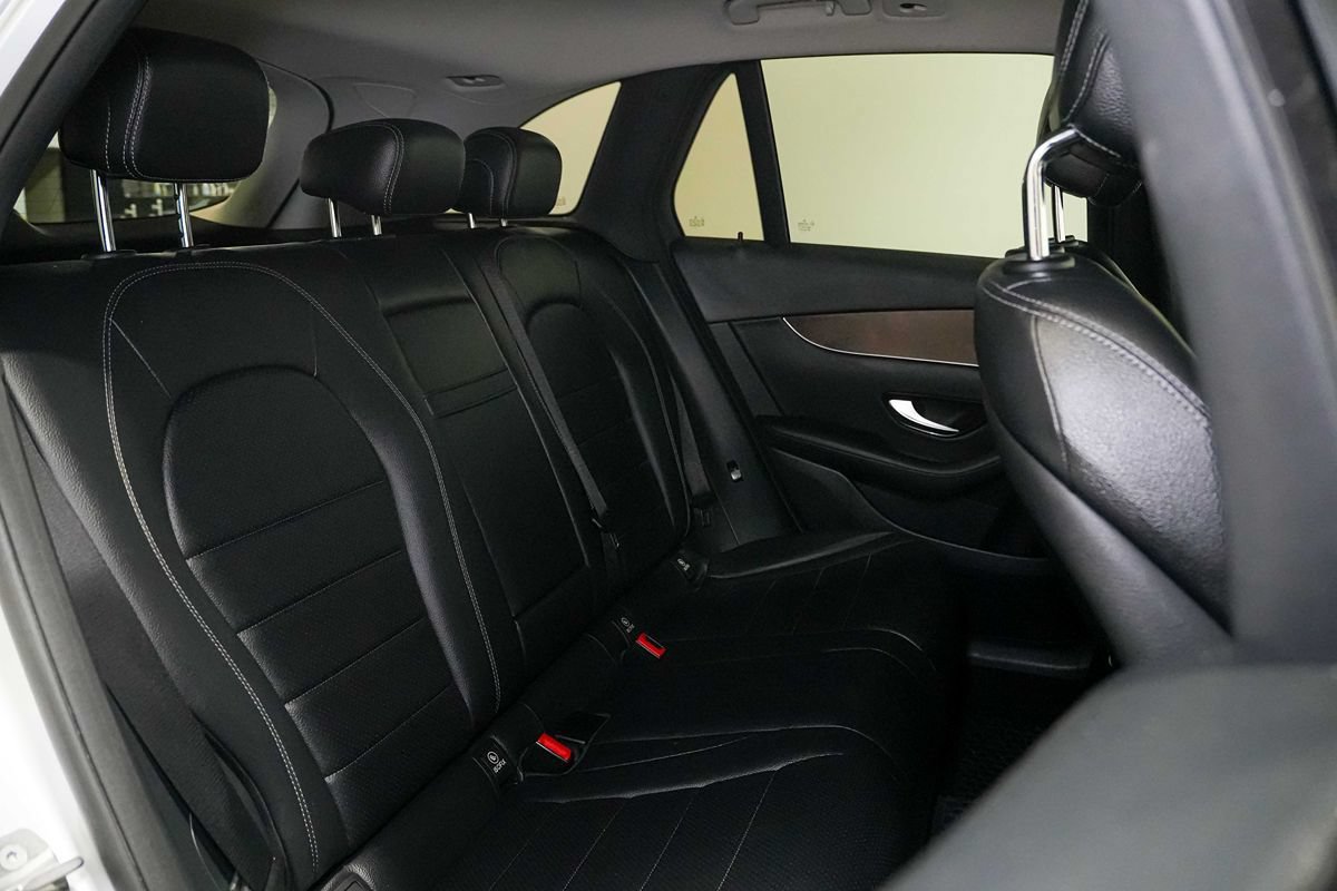Used 2017 Mercedes-Benz GLC 300 image 18
