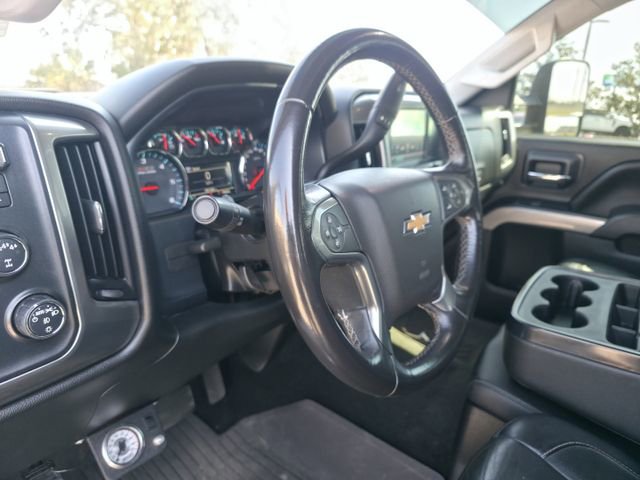 Used 2018 Chevrolet Silverado 1500 LT w/ All Star Edition image 12