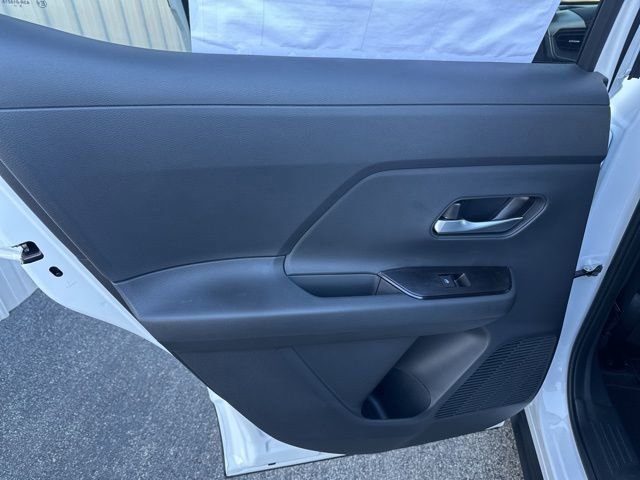 New 2026 Nissan Kicks SV w/ Cold Weather Package FWD image 29