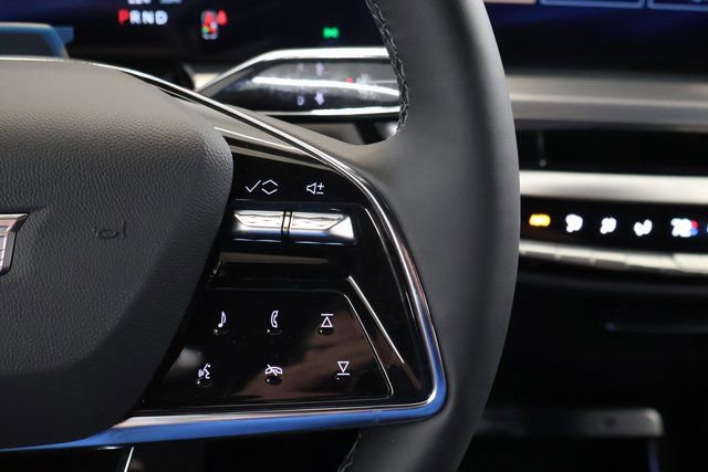 New 2026 Cadillac Lyriq Luxury image 15