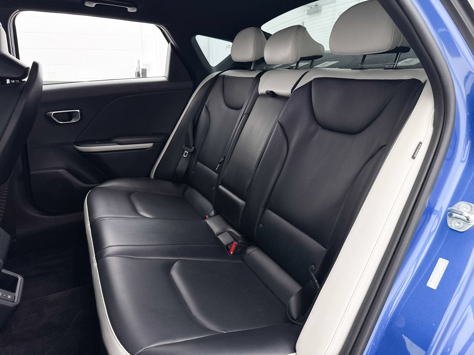 Certified 2025 Kia K4 GT-Line w/ GT-Line Premium Package FWD image 31