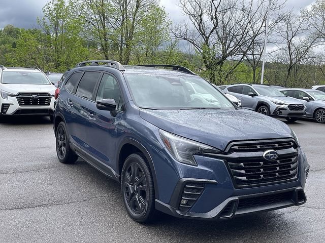 Used 2023 Subaru Ascent Onyx Edition AWD/4WD image 15