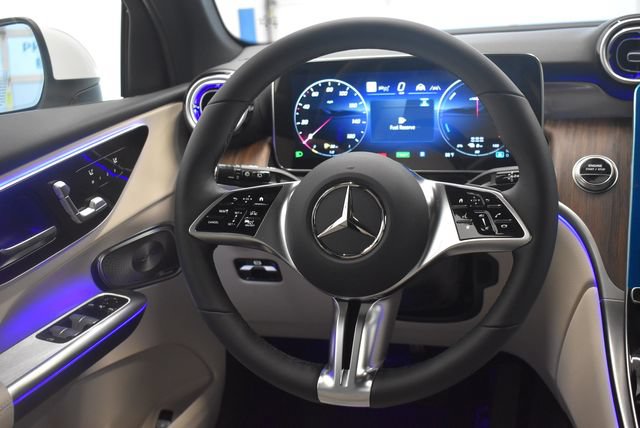 New 2027 Mercedes-Benz GLC 350e 4MATIC image 24