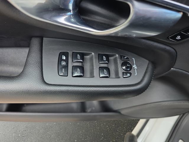 Used 2020 Volvo XC90 T5 Momentum w/ Protection Package Premier AWD/4WD image 31