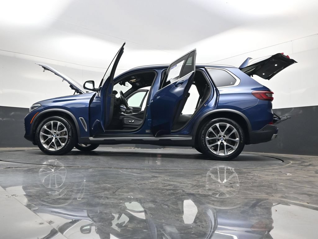 Used 2020 BMW X5 xDrive40i w/ Convenience Package AWD/4WD image 44