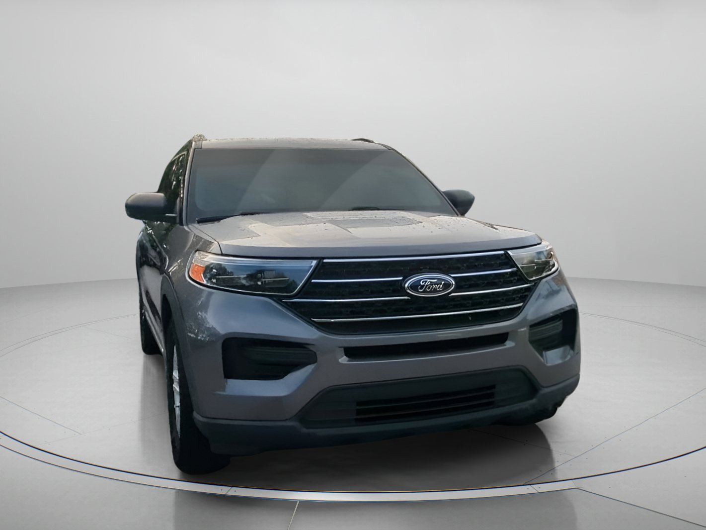 Certified 2021 Ford Explorer XLT RWD image 5