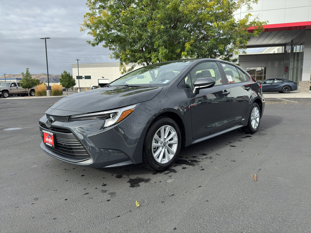 New 2026 Toyota Corolla LE w/ LE Premium Package image 5