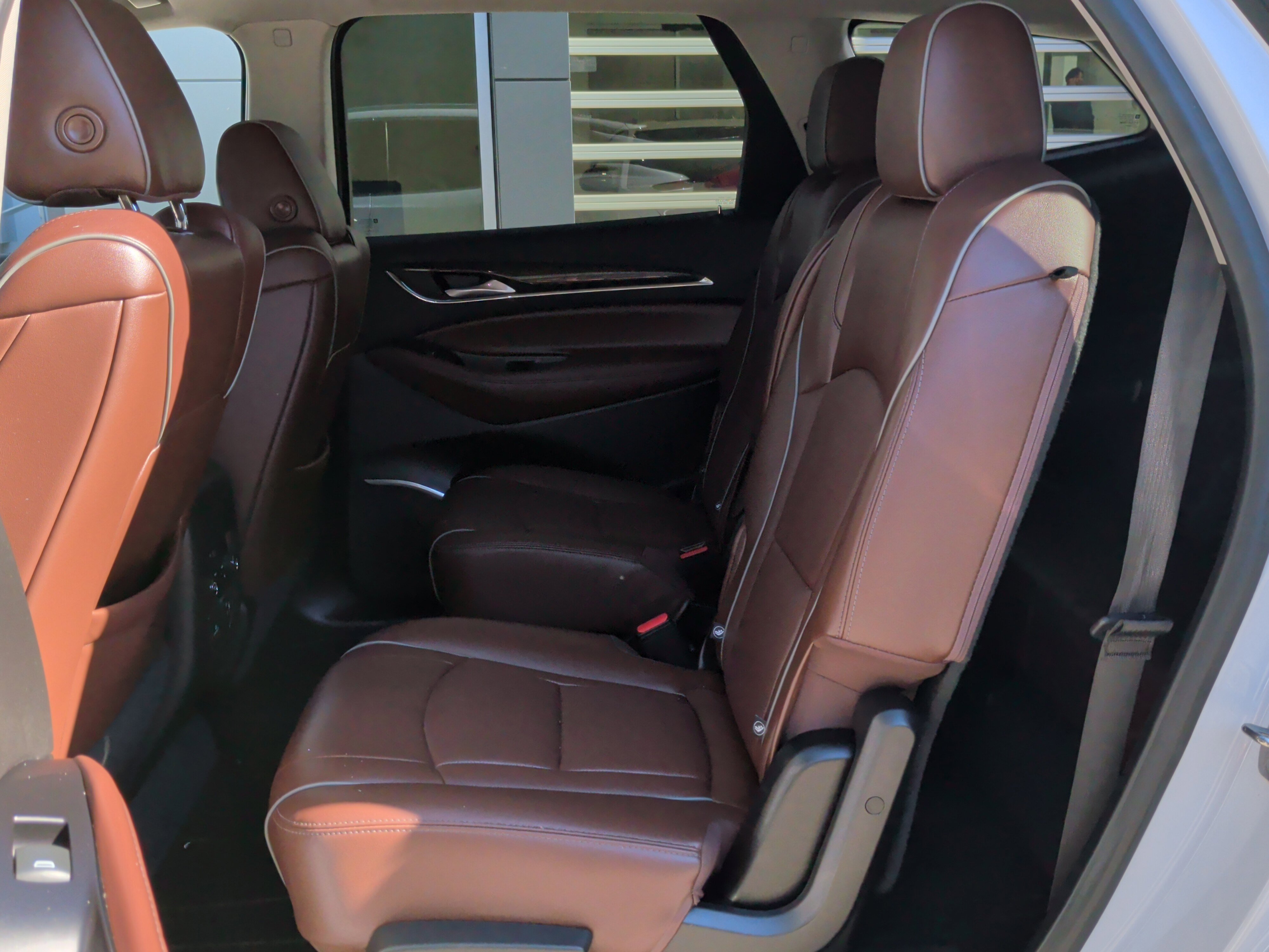 Used 2020 Buick Enclave Avenir w/ Avenir Technology Package image 17