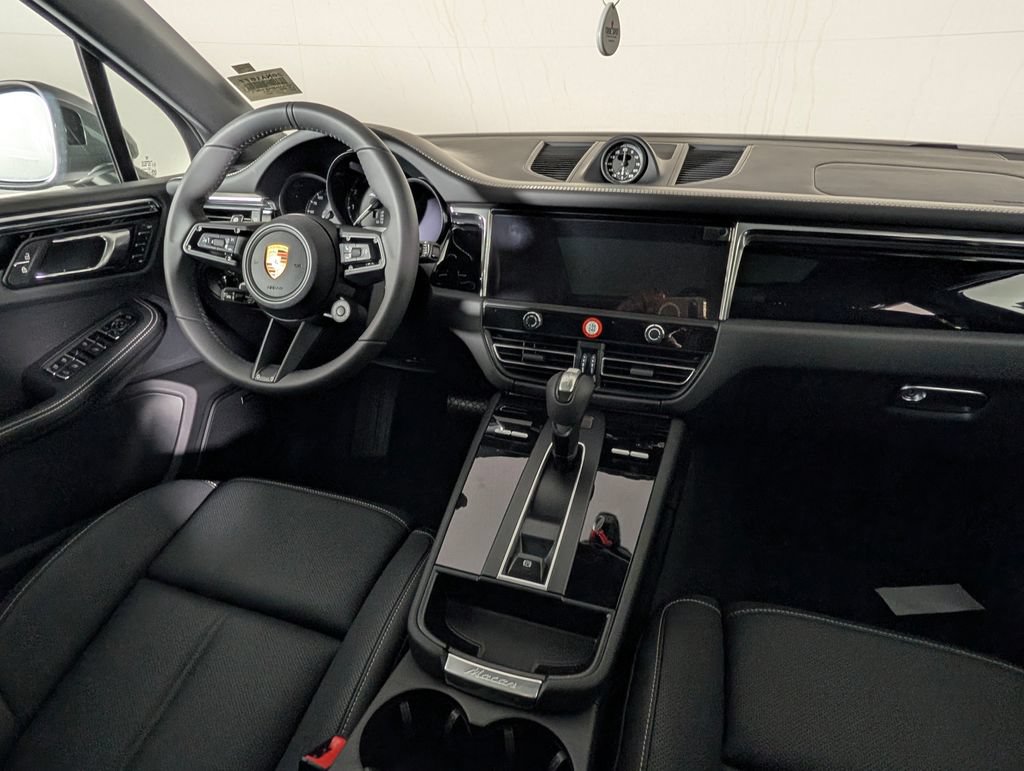 New 2026 Porsche Macan Turbo AWD/4WD image 22