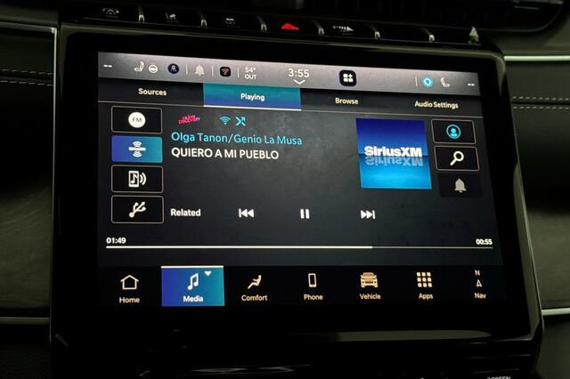 New 2025 Jeep Grand Cherokee Limited image 15