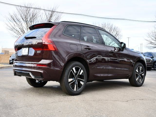 New 2026 Volvo XC60 B5 Plus w/ Protection Package Premier AWD/4WD image 7