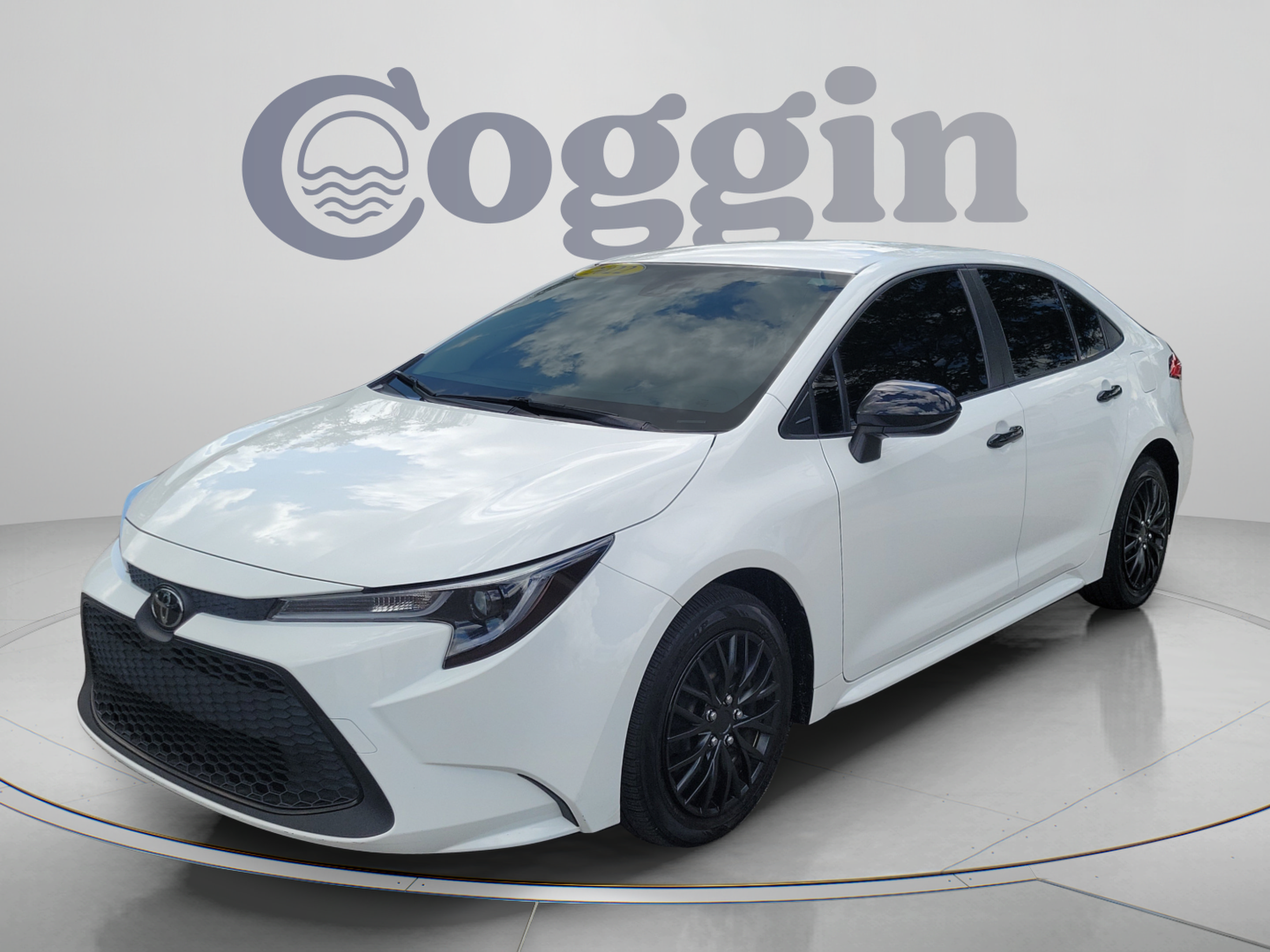 Used 2022 Toyota Corolla LE