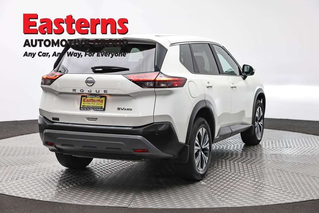 Used 2023 Nissan Rogue SV AWD/4WD image 5