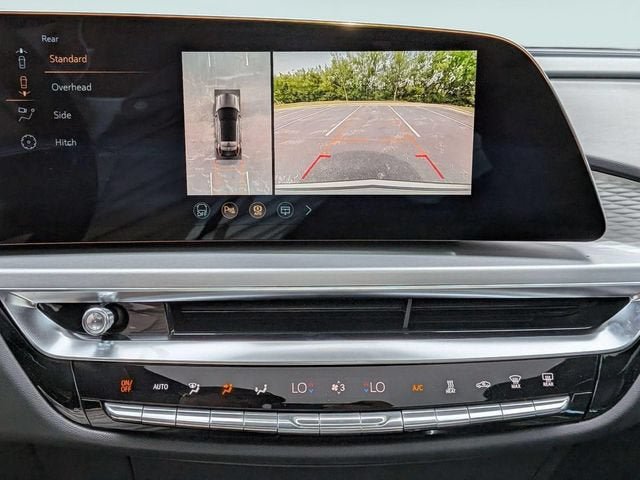 New 2026 Cadillac Lyriq Luxury RWD image 32