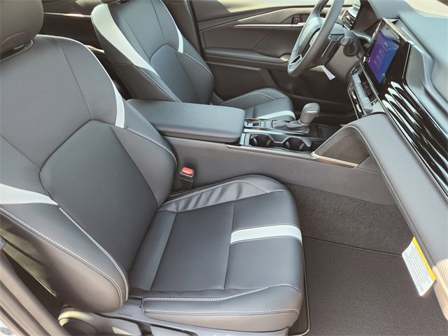 New 2026 Toyota Camry SE image 10