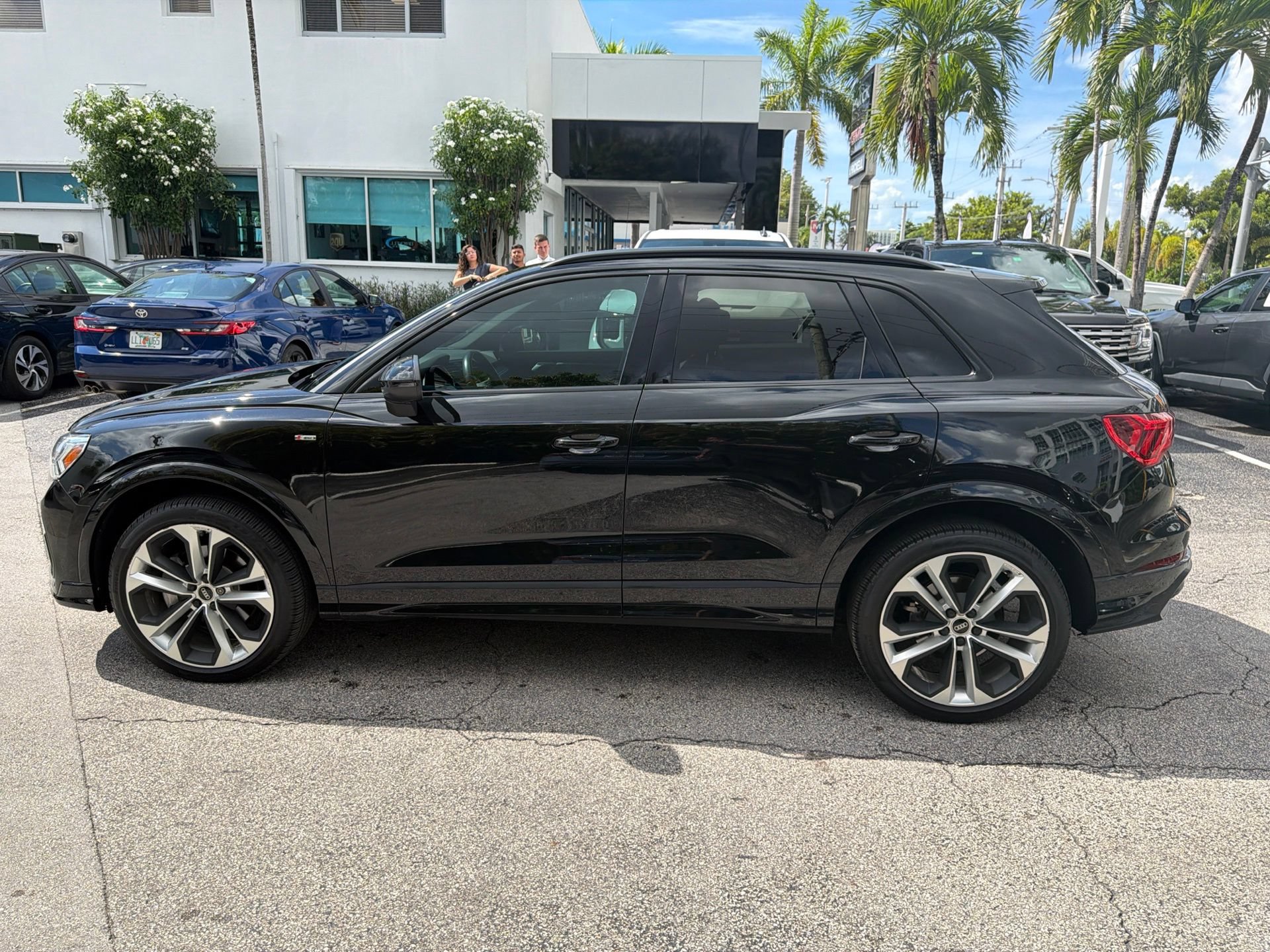 Used 2021 Audi Q3 2.0T Premium Plus AWD/4WD image 8