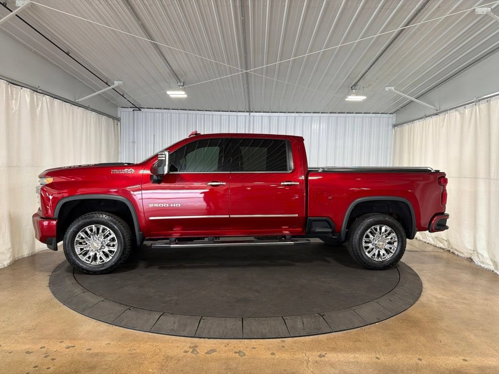 Certified 2022 Chevrolet Silverado 2500 High Country w/ Technology Package AWD/4WD image 2