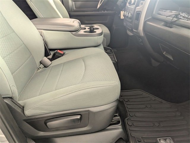 Used 2018 RAM 2500 Tradesman w/ Chrome Appearance Group image 29