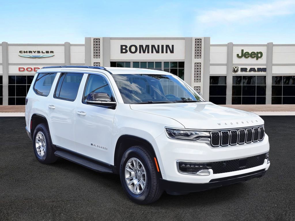 Used 2024 Jeep Wagoneer 2WD image 2