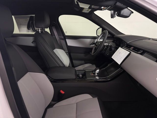 New 2026 Land Rover Range Rover Velar Dynamic SE image 36