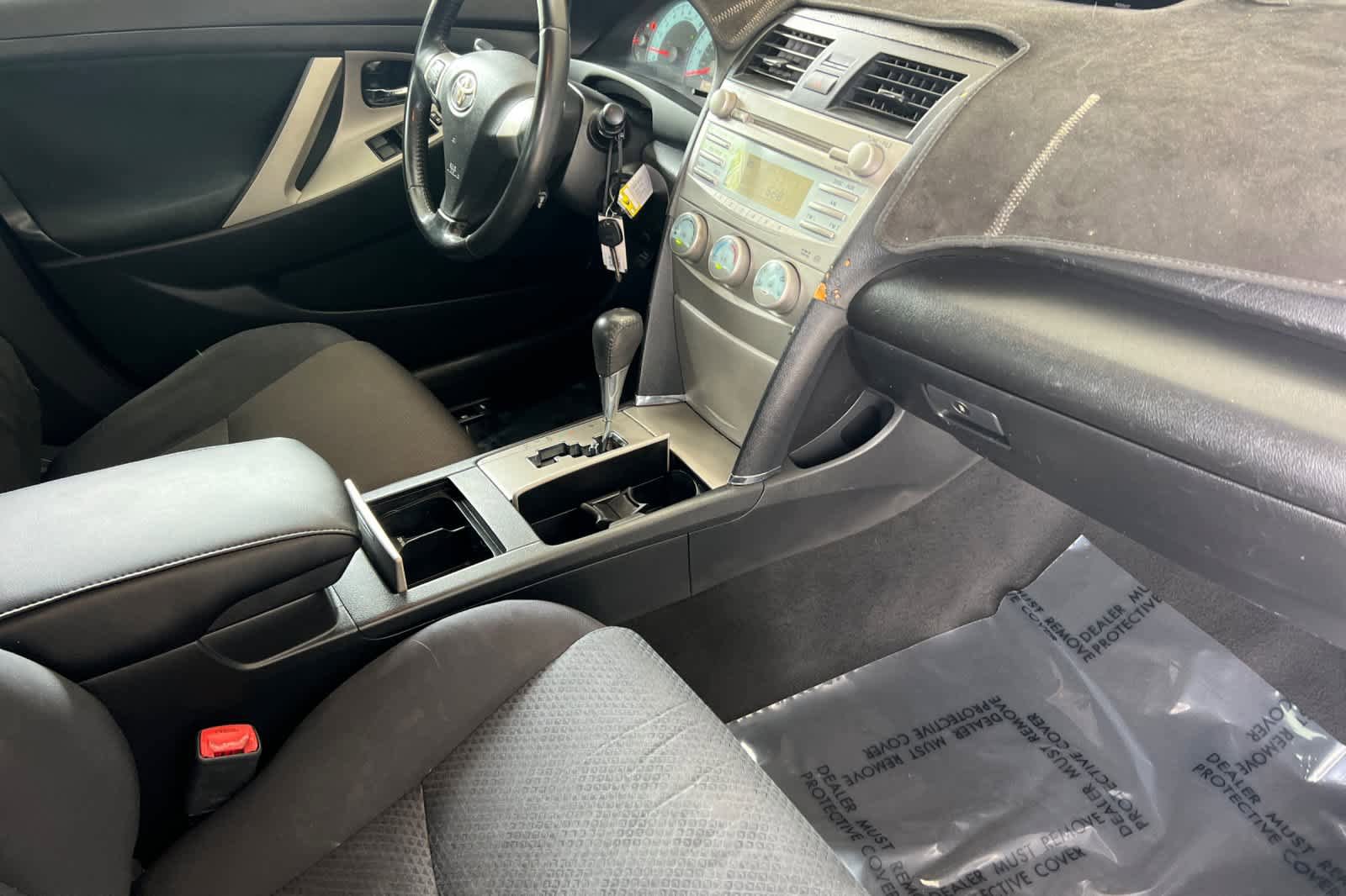Used 2009 Toyota Camry SE FWD image 16