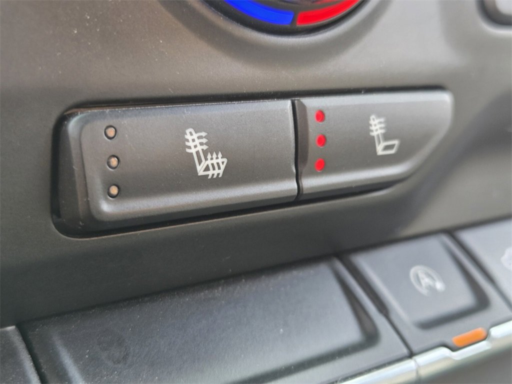 Used 2022 Chevrolet Silverado 1500 LT image 22