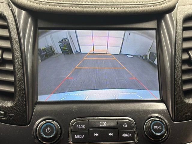 Used 2015 Chevrolet Impala LT w/ Convenience Package FWD image 23