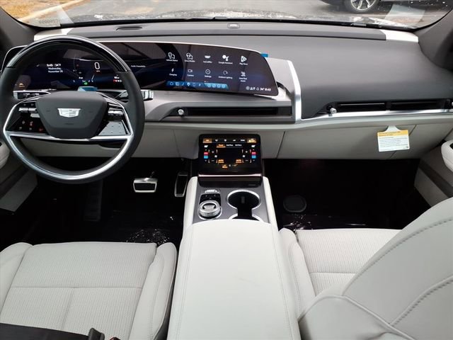 New 2026 Cadillac Vistiq Sport image 18