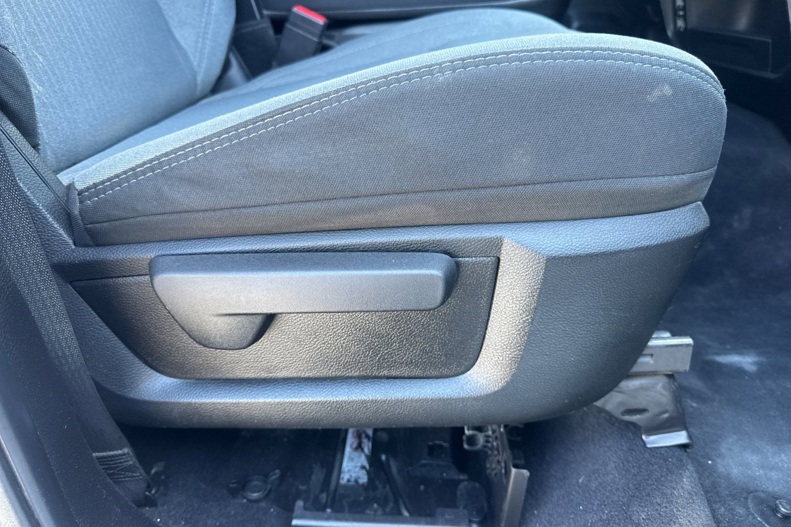 Used 2024 RAM 3500 Big Horn image 23