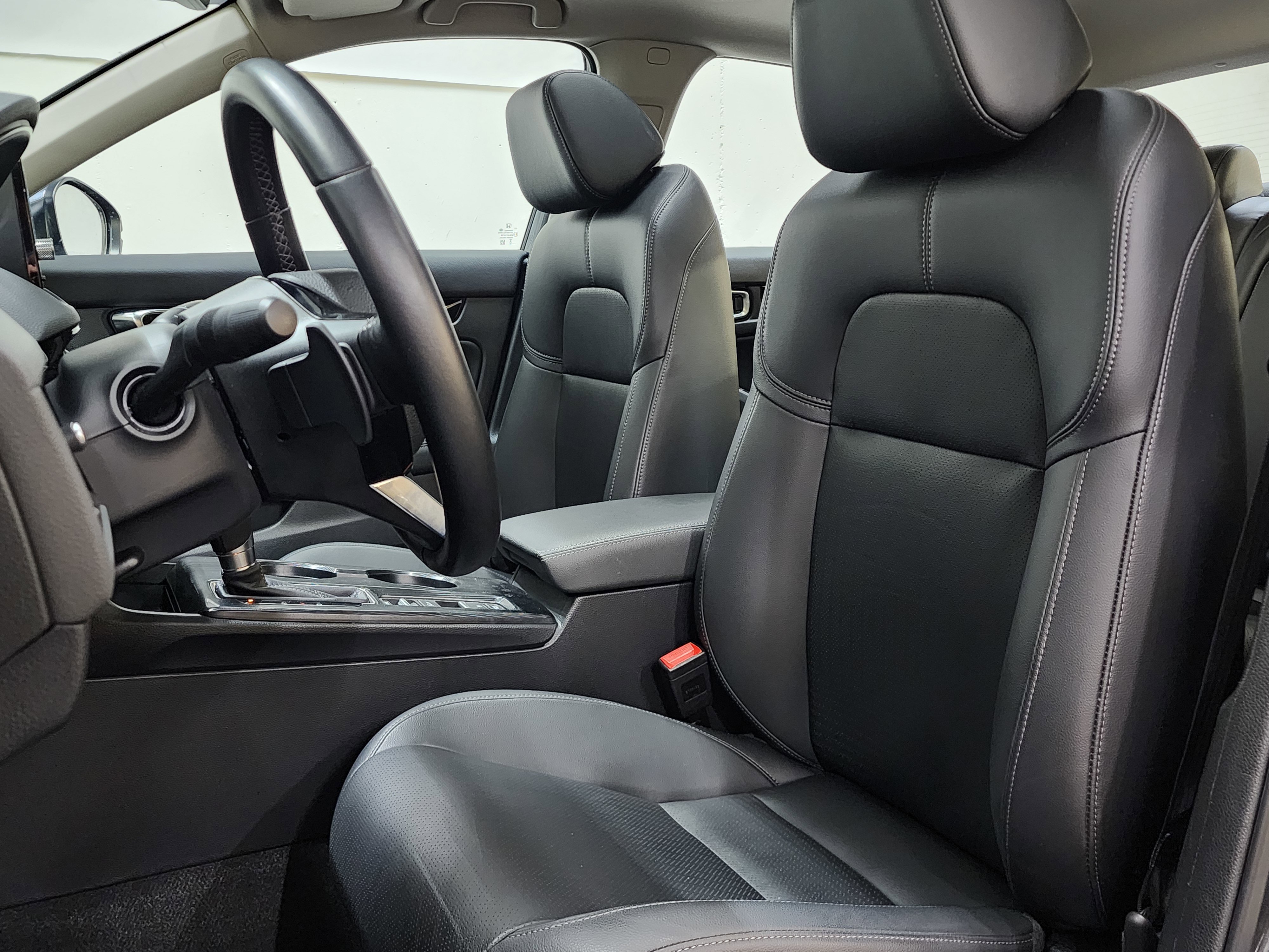 Used 2024 Honda Civic Touring image 14