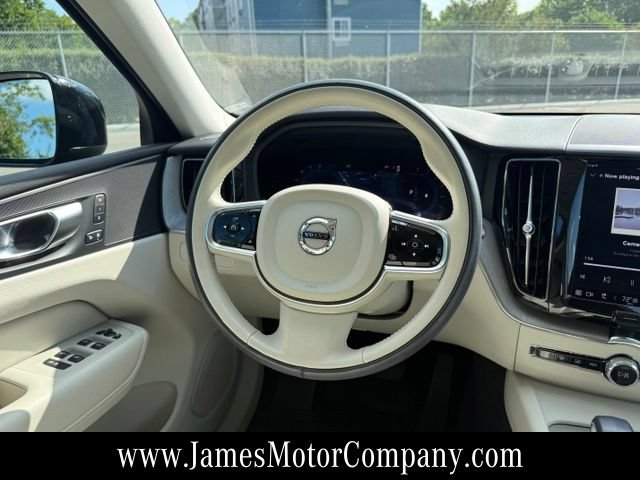 Used 2024 Volvo XC60 B5 Plus w/ Protection Package Premier AWD/4WD image 17
