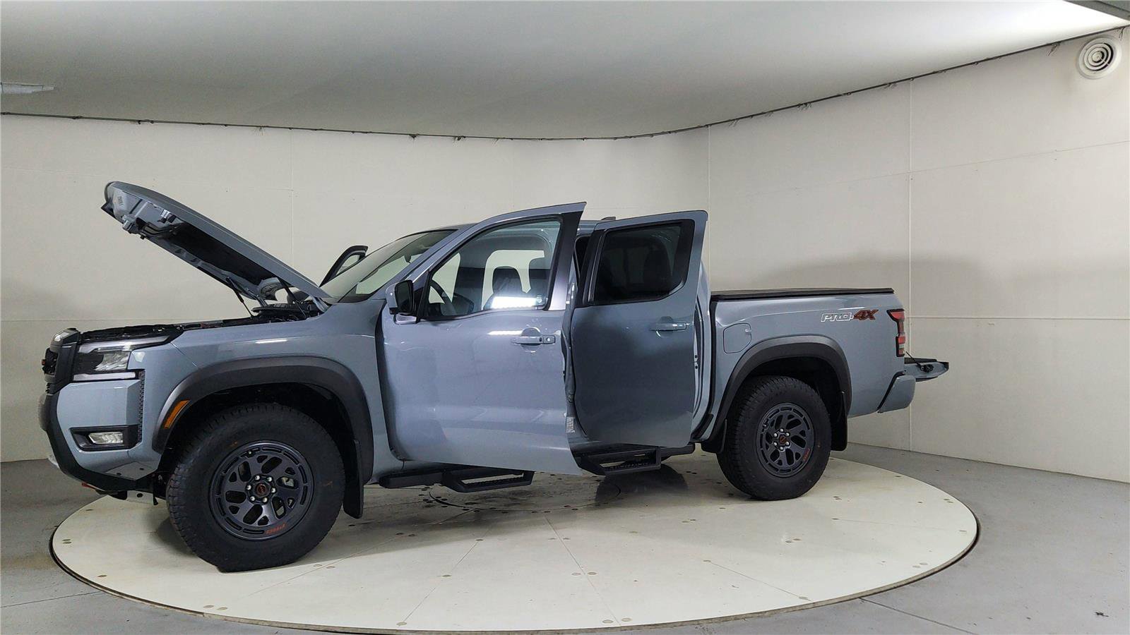 New 2026 Nissan Frontier PRO-4X w/ Pro-4x Convenience Package image 10