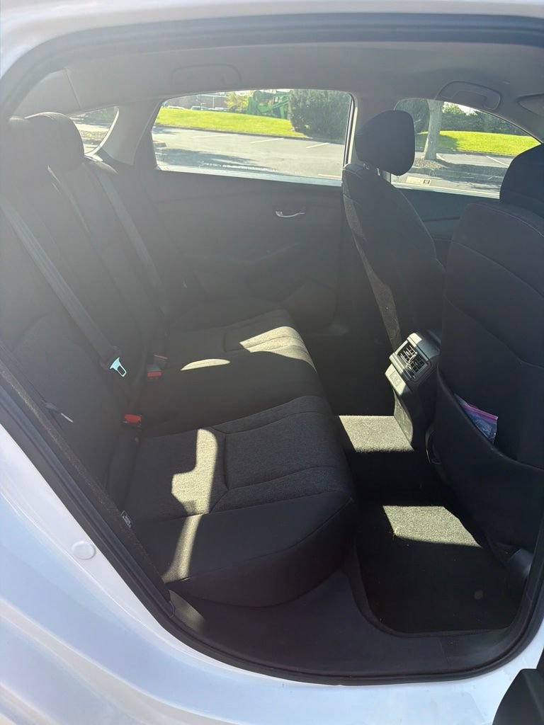 Certified 2025 Honda Accord LX image 21