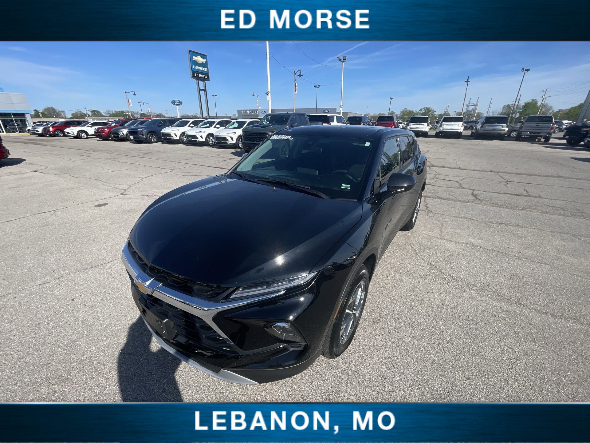 Used 2025 Chevrolet Blazer LT FWD image 19