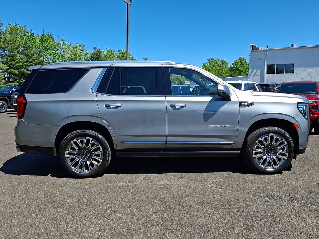Certified 2023 GMC Yukon Denali Ultimate AWD/4WD image 7