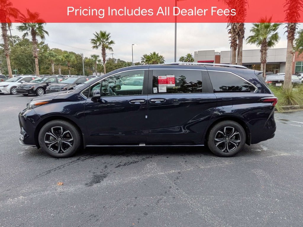 New 2026 Toyota Sienna Platinum AWD/4WD image 8
