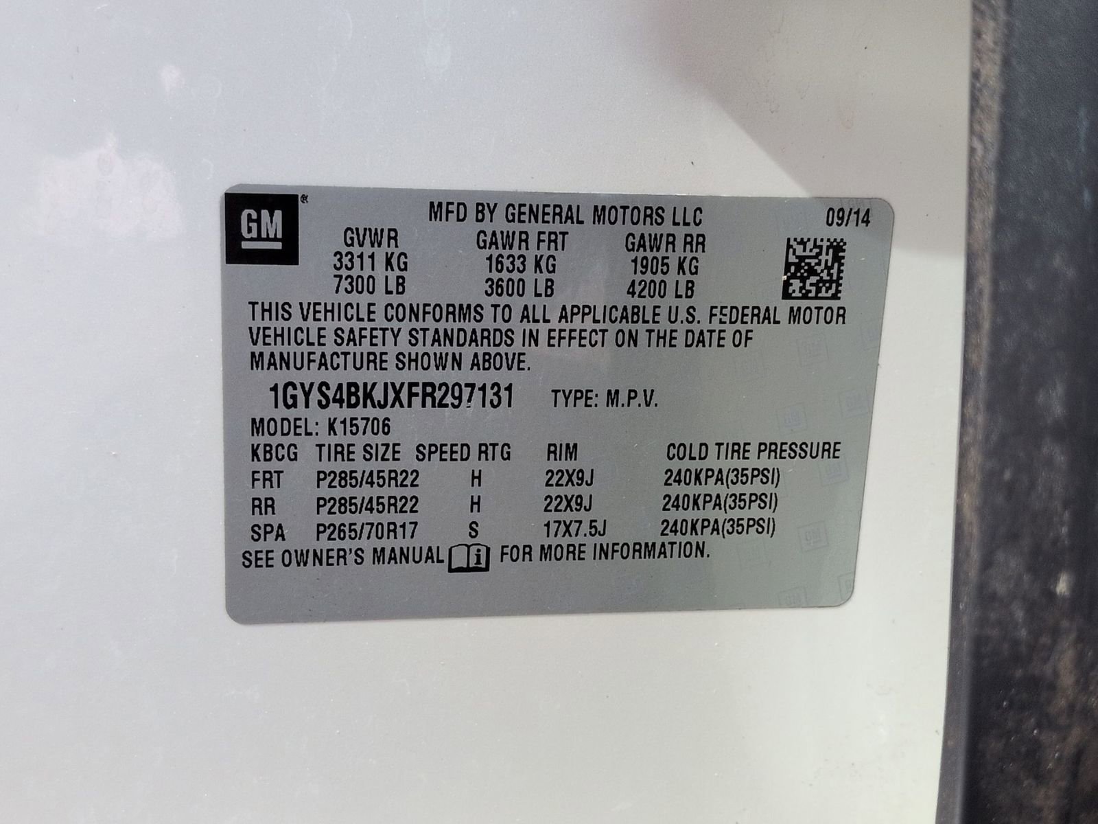 Used 2015 Cadillac Escalade Luxury image 40