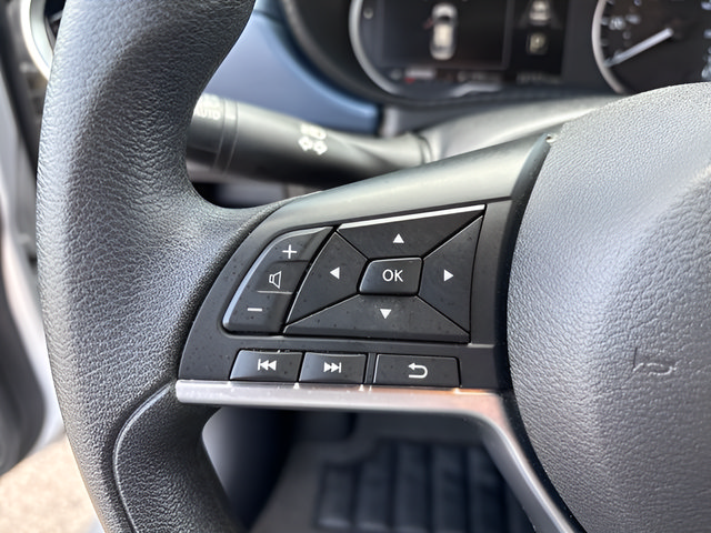 Certified 2025 Nissan Versa SV FWD image 29