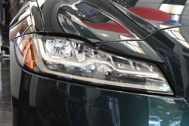 Used 2016 Jaguar XF R-Sport AWD/4WD image 4