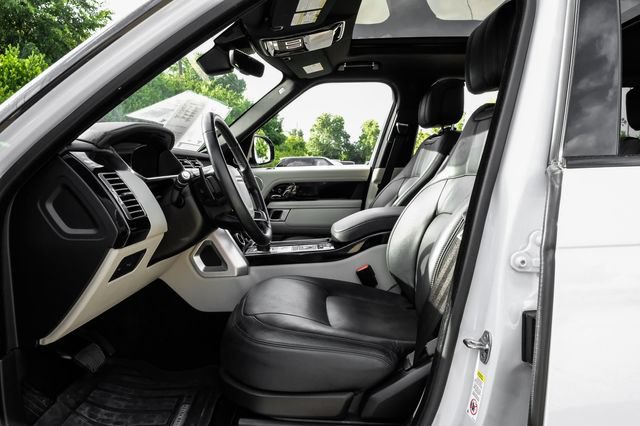 Used 2019 Land Rover Range Rover Supercharged AWD/4WD image 4