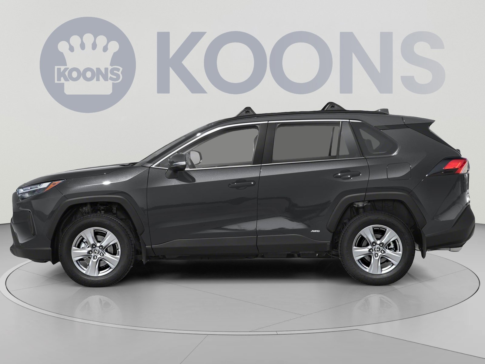 Used 2025 Toyota RAV4 XLE AWD/4WD image 4