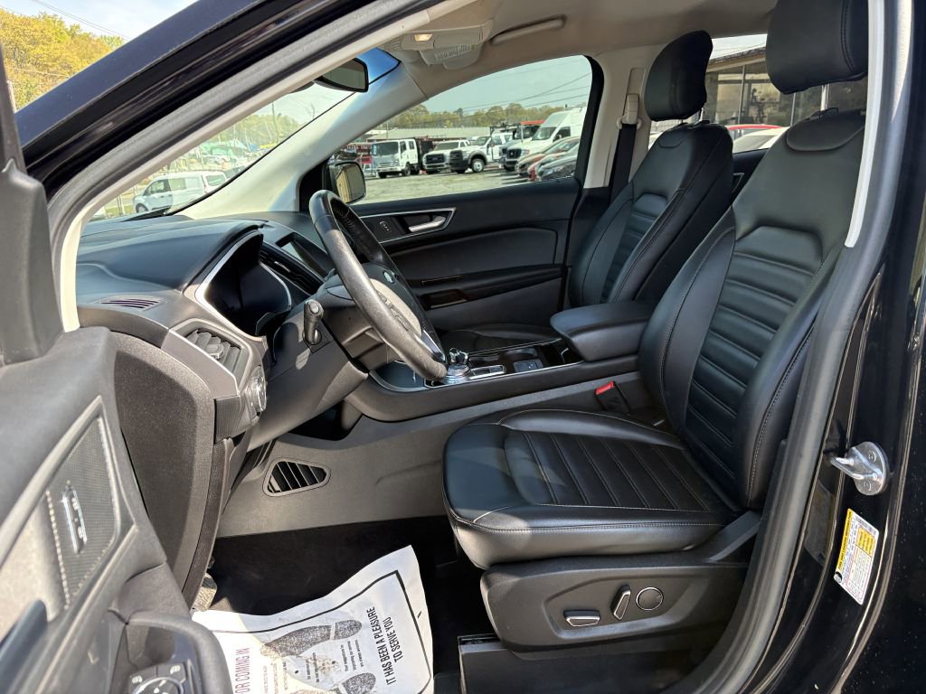 Used 2019 Ford Edge SEL w/ Equipment Group 201A image 11