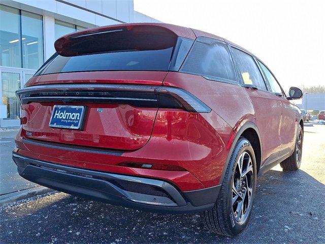 Used 2025 Lincoln Nautilus Premier w/ Jet Appearance Package image 8